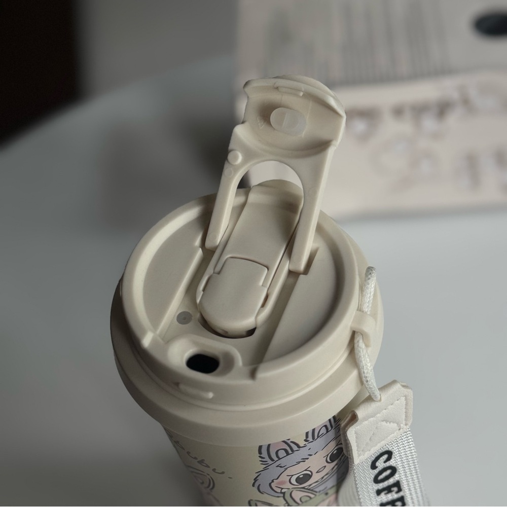 Coffee Travel Mug Cup- Cream Labubu Macaron print with charm - Picture 5 of 9